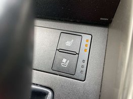 Lexus Is 2.5 IS 300h Advance CVT 4dr 45