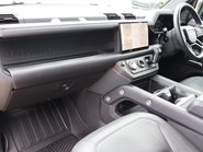 Land Rover Defender 90 HARD TOP X-DYNAMIC HSE STYLED BY SEEKER SUPER LOW MILES  20