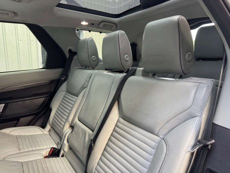 Land Rover Discovery 3.0 Discovery Luxury HSE TD6 Auto 4WD 5dr 65
