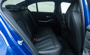 BMW M3 COMPETITION M XDRIVE 18