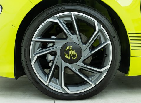 Abarth 500e Scorpionissima 27