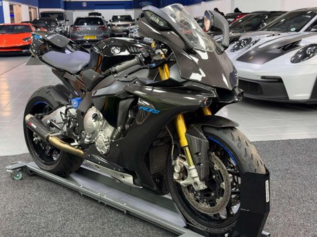 Yamaha R1M 1000 Super Sports Petrol Manual (200 ps) 