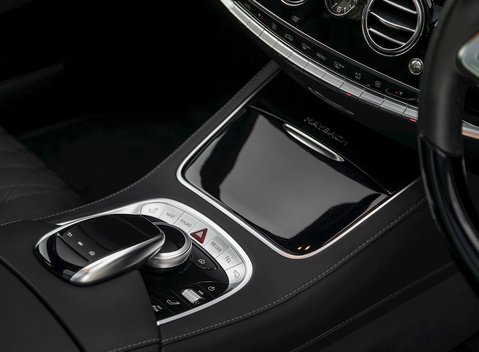 Mercedes-Benz M Class S650 28