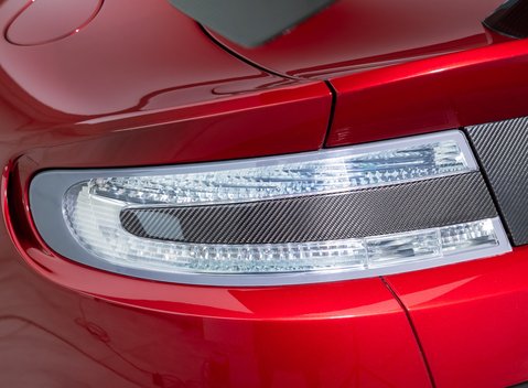 Aston Martin Vantage GT8 41