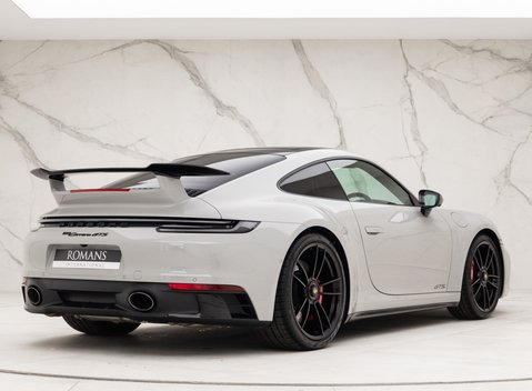 Porsche 911 CARRERA GTS (992) 3