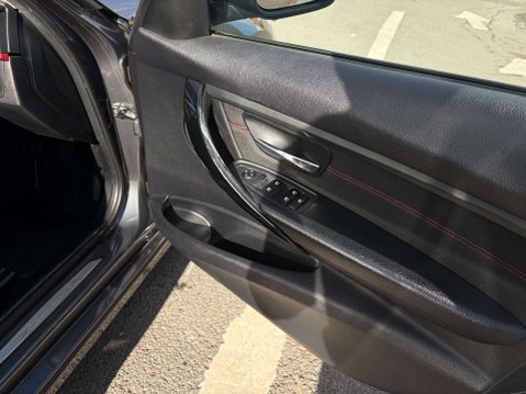 BMW 3 Series 2.0 320d Sport 4dr 9