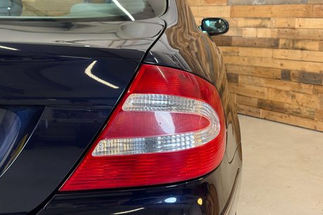Mercedes-Benz CLK 3.2 CLK320 Elegance Coupe 2dr Petrol Automatic (250 g/km, 215 bhp) 78