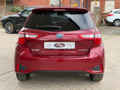 Toyota Yaris VVT-I EXCEL 8