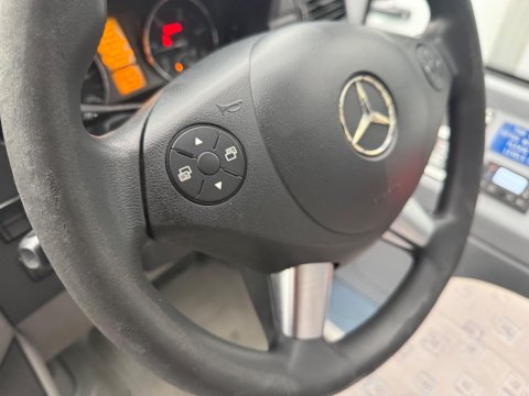Mercedes-Benz Sprinter 2.1 513 CDI RWD L2 4dr 12