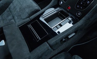 Aston Martin Vantage GT8 22