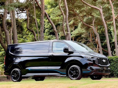Ford Transit Custom 320 SPORT L2H1 P/V ECOBLUE