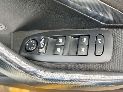 Peugeot 2008 1.6 2008 Allure Blue HDi S/S 5dr 69