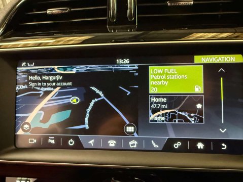 Jaguar F-Pace 2.0 F-Pace R-Sport D Auto 5dr 31