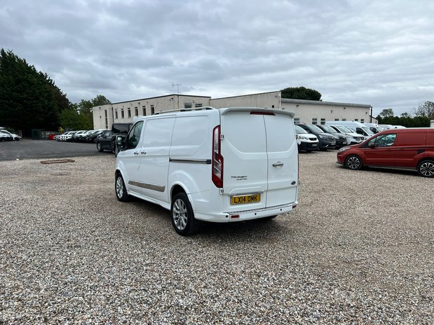 Ford Transit Custom SWB L1H1 Sport 155 Tdci Air Alloy Nav 1 OWNER NO VAT 9