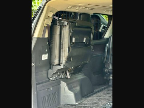 Toyota Vellfire Sunroof 68