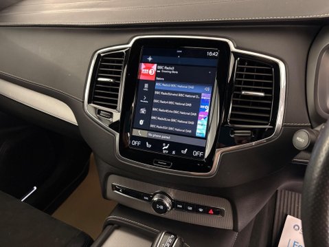 Volvo XC90 2.0 D5 PowerPulse R-Design Auto 4WD Euro 6 (s/s) 5dr 23