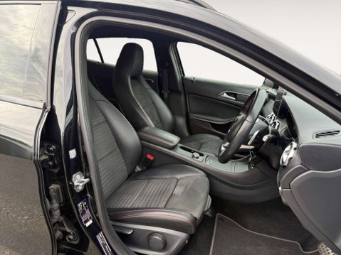 Mercedes-Benz GLA 1.6 GLA 180 AMG Line Edition Auto 5dr 9