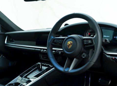 Porsche 911 (992) Turbo S 9