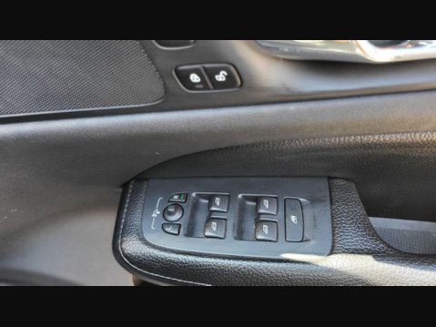 Volvo V60 D3 INSCRIPTION 16