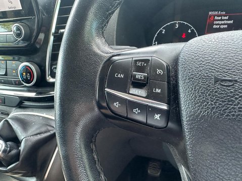 Ford Transit Custom 280 LIMITED P/V ECOBLUE 12