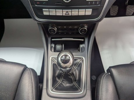 Mercedes-Benz GLA 1.6 GLA 200 Sport 5dr 58