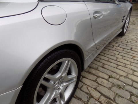 Mercedes-Benz SL Series SL500 40