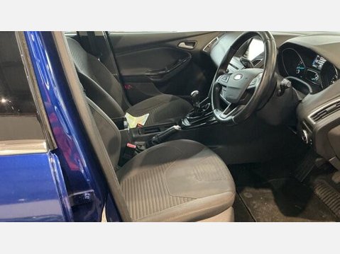 Ford Focus 1.0T EcoBoost Titanium Euro 6 (s/s) 5dr 6