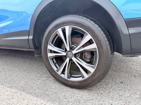 Nissan Qashqai 1.5 DCI N-CONNECTA 8