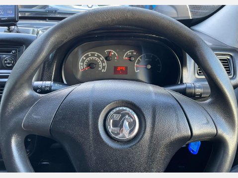 Vauxhall Combo 1.3 CDTi 2000 16v Sportive Panel Van 3dr Diesel Manual FWD L1 H1 (133 g/km, 29
