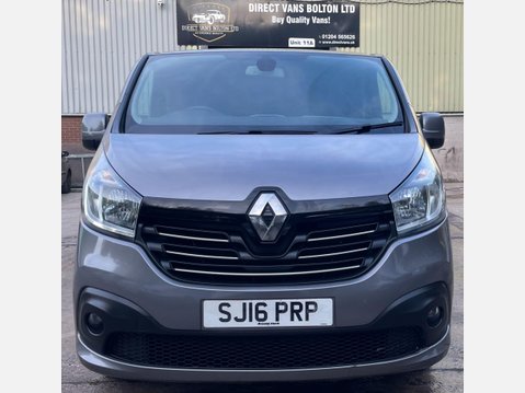 Renault Trafic 1.6 dCi 27 Sport SWB Standard Roof Euro 5 5dr 4