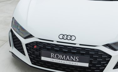 Audi R8 Spyder V10 Performance Quattro Edition 22