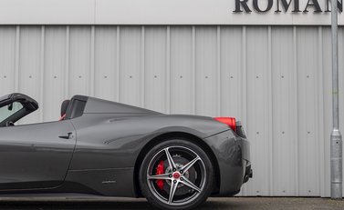 Ferrari 458 Spider 26