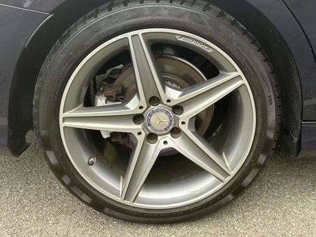 Mercedes-Benz C Class 2.1 C220d AMG Line Saloon 4dr Diesel 7G-Tronic+ Euro 6 (s/s) (170 ps) 9
