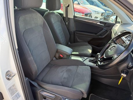 Volkswagen Tiguan 2.0 TDI SEL DSG Euro 6 (s/s) 5dr 24