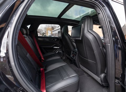 Porsche Cayenne Turbo S E-Hybrid 17