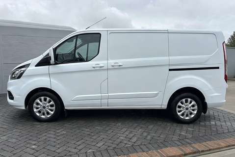 Ford Transit Custom 300 L1 Limited 130 ps Automatic - Twin Side Doors / Adaptive Cruise 10