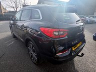 Renault Kadjar ICONIC TCE 6