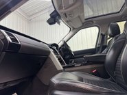 Land Rover Discovery 3.0 Discovery HSE SDV6 Auto 4WD 5dr 57