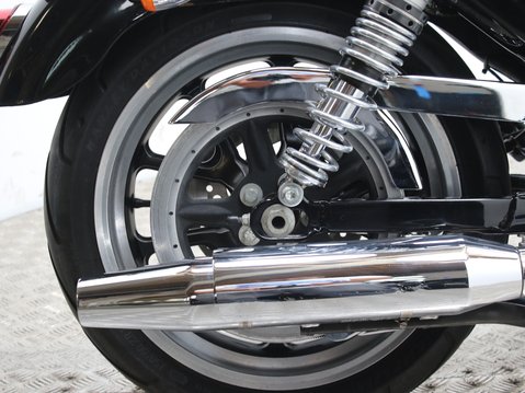 Harley-Davidson Sportster SPORTSTER XL883L SUPERLOW 18 24