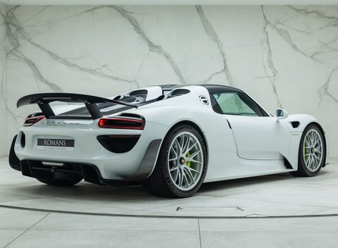 Porsche 918 Spyder 8