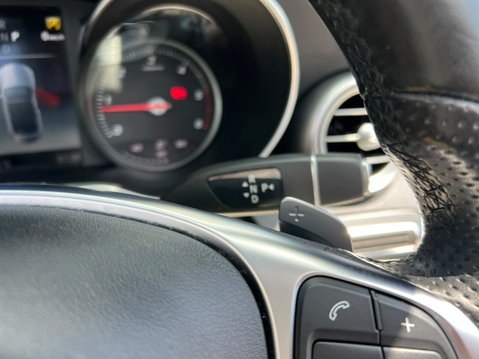 Mercedes-Benz C Class C 220 D 4MATIC AMG LINE PREMIUM PLUS 47