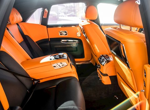 Rolls-Royce Ghost Black Badge 15