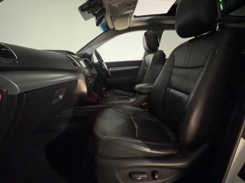Kia Sorento CRDI KX-3 SAT NAV 18