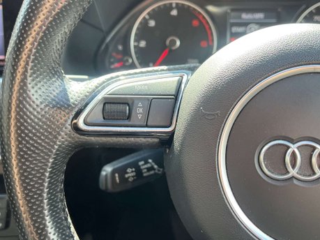 Audi Q5 2.0 Q5 S Line TDI Quattro 4WD 5dr 22