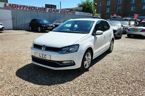 Volkswagen Polo MATCH TSI.. 11 MAIN DEALER SERVICES.. 1 PREVIOUS KEEPER.. £20 ROAD TAX..A/C 3