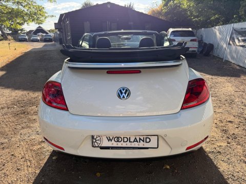 Volkswagen Beetle SPORT TDI BLUEMOTION TECHNOLOGY DSG 19