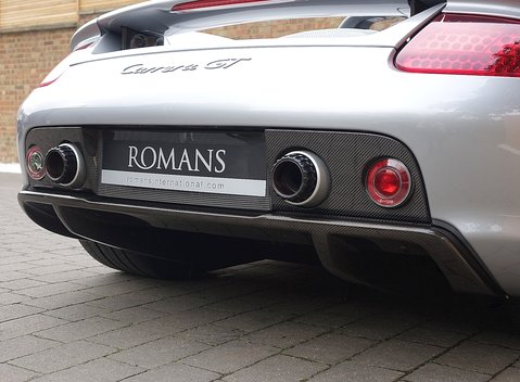 Porsche Carrera GT 27