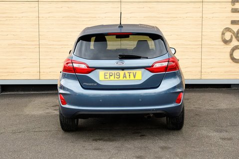 Ford Fiesta TITANIUM 6