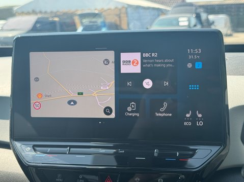 Volkswagen ID.3 Pro 58kWh Family Hatchback 5dr Electric Auto (145 ps) 19