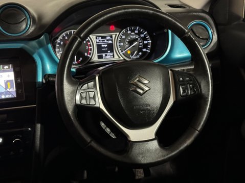 Suzuki Vitara SZ5 URBAN 13